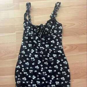 Soft Black Daisy Summer Dress